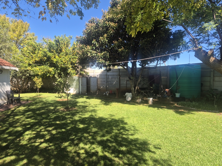 4 Bedroom Property for Sale in Wolmaransstad North West